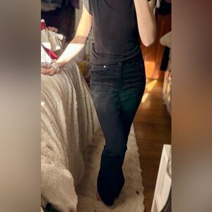 Levi's High-Rise Black Jeans